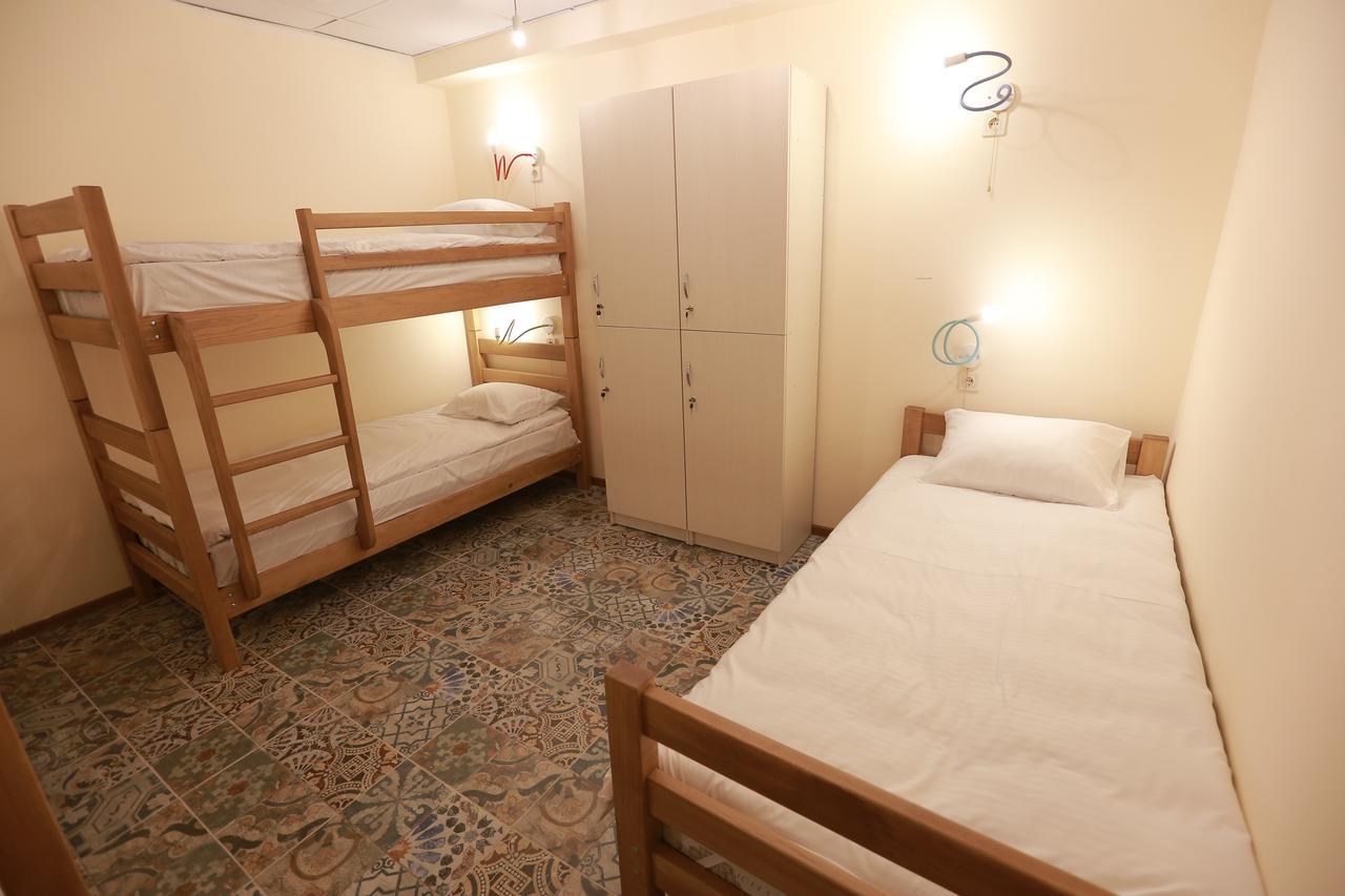 Midtown Hotel & Hostel 第比利斯 外观 照片